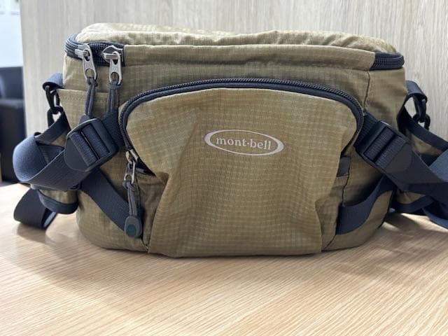 【動作確認済】SONY FDR-AX100 4K Handycam ビデオカメラ