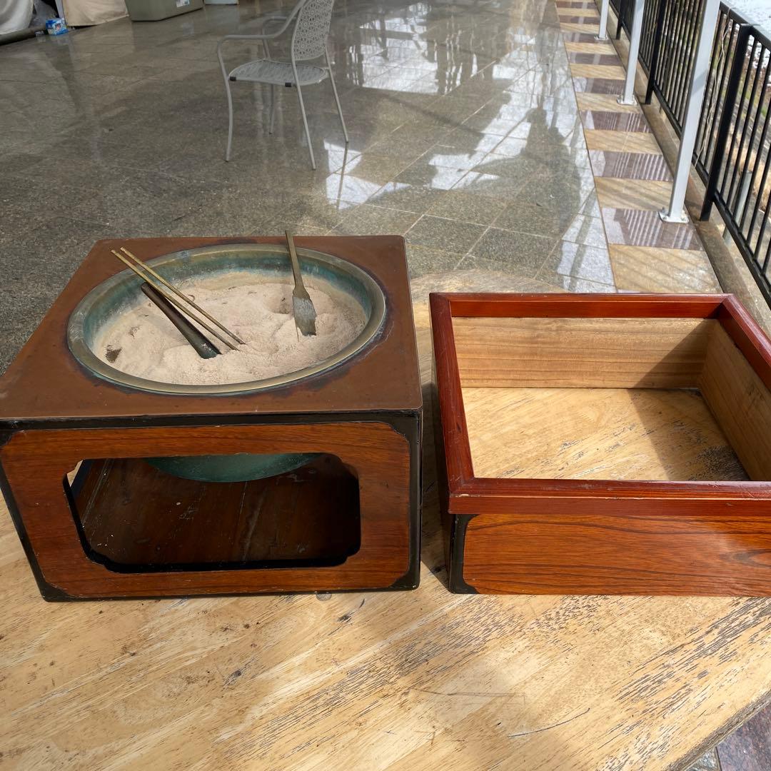 木製 四角火鉢　茶道具　古民家　灰　火箸　灰ならし　火つまみ付き