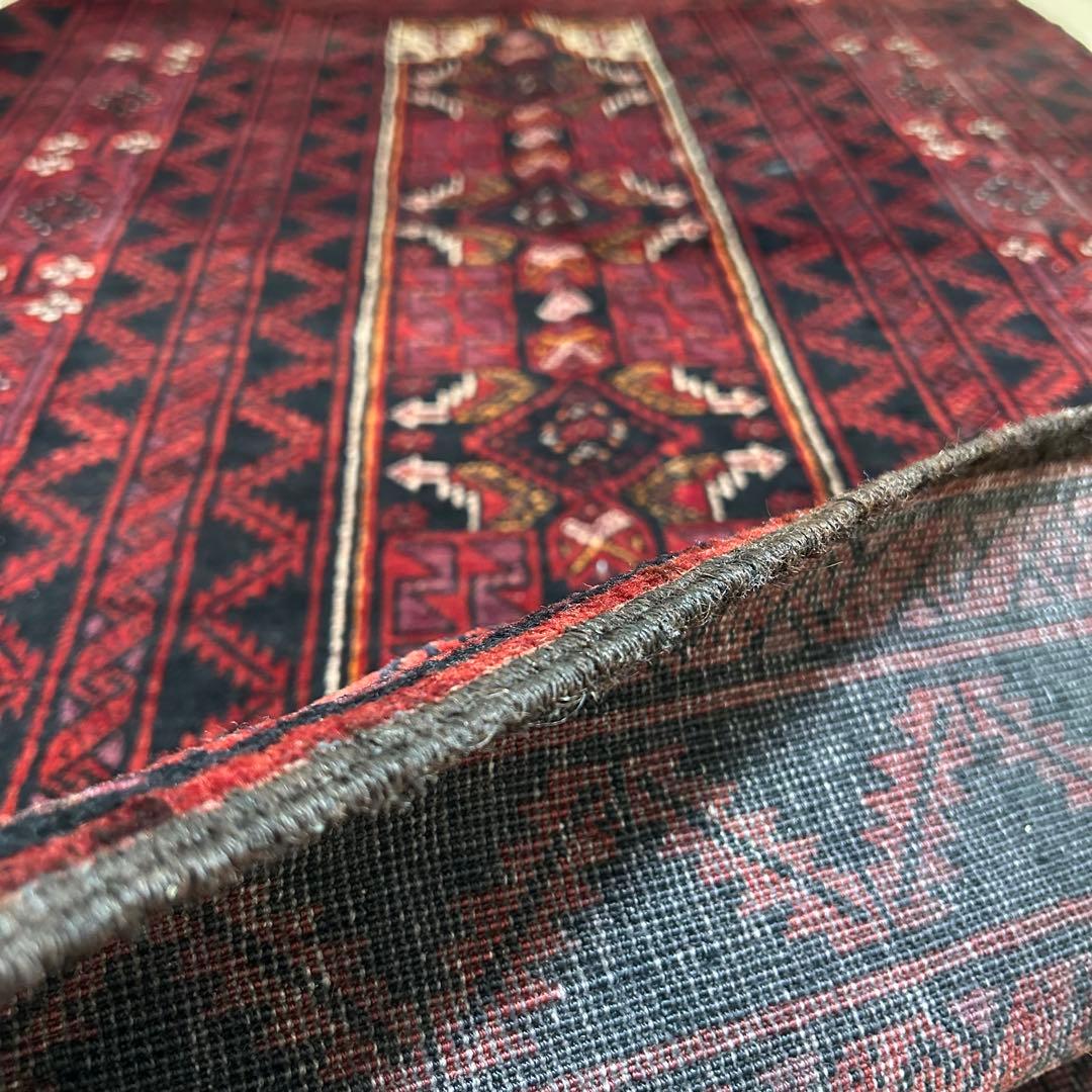 ペルシャ絨毯　バルーチ　ヴィンテージラグ　トライバルラグ　225x120㎝