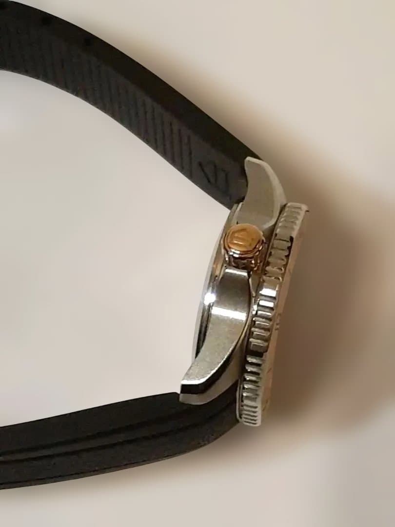 ダイヤ付　タグホイヤー アクアレーサー プロフェッショナル200 デイト　腕時計