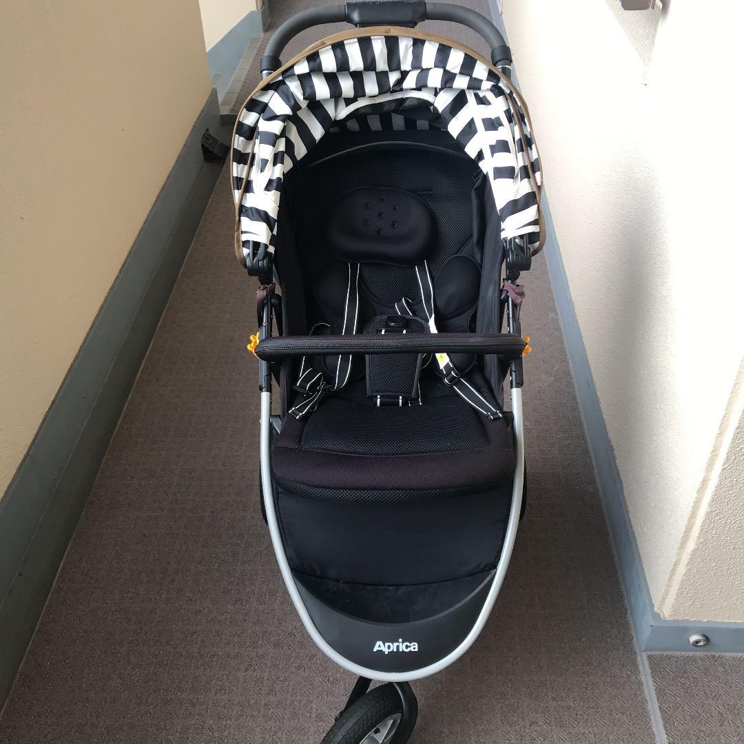 【期間限定値下げ】アップリカ　スムーヴAB アースストライプ