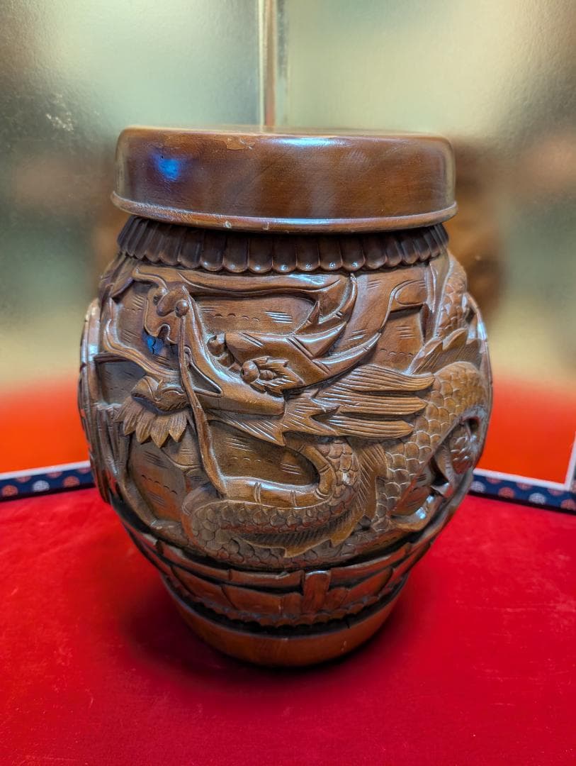 古家具　木彫り　スツール　龍鳳彫　アンティーク　小物入れ兼用