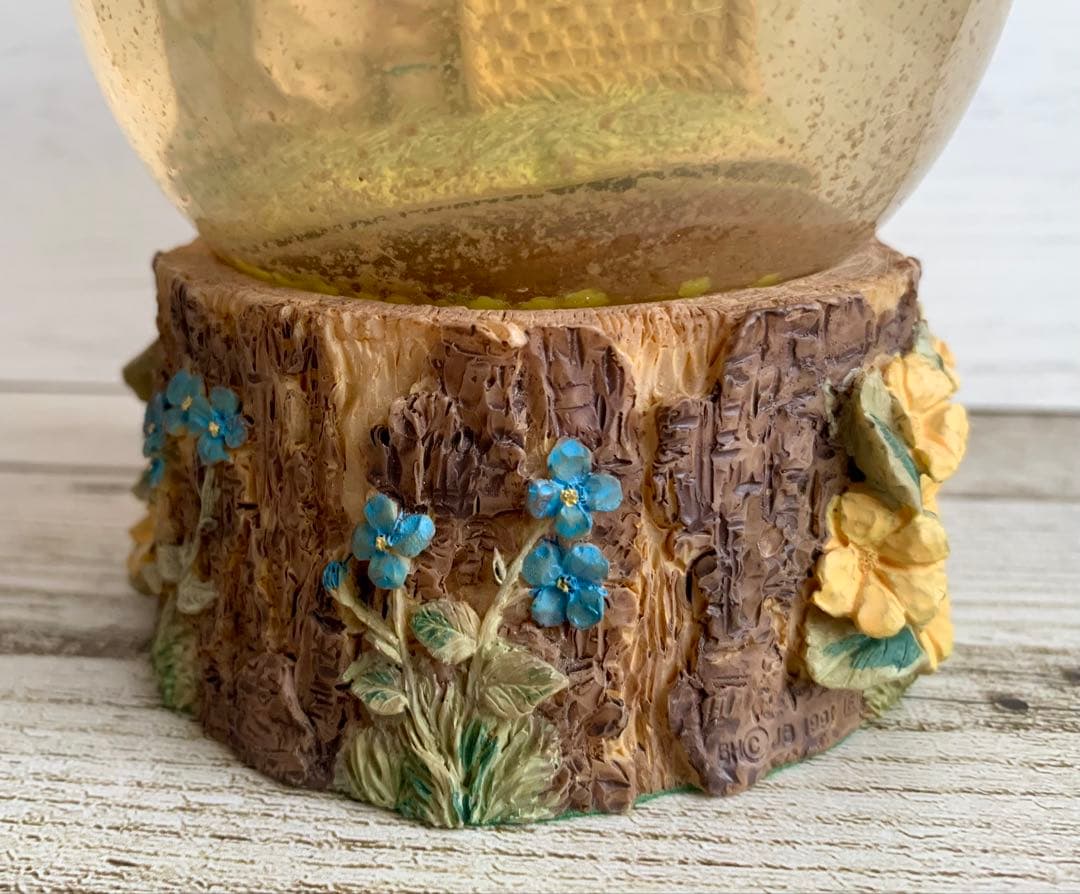 ミセストードフラックス スノードーム ブランブリーヘッジ 置物 フィギュリン