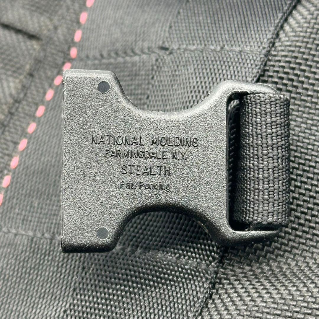 美品☆BRIEFING　LANCE3　メッセンジャーバッグ　ブラック