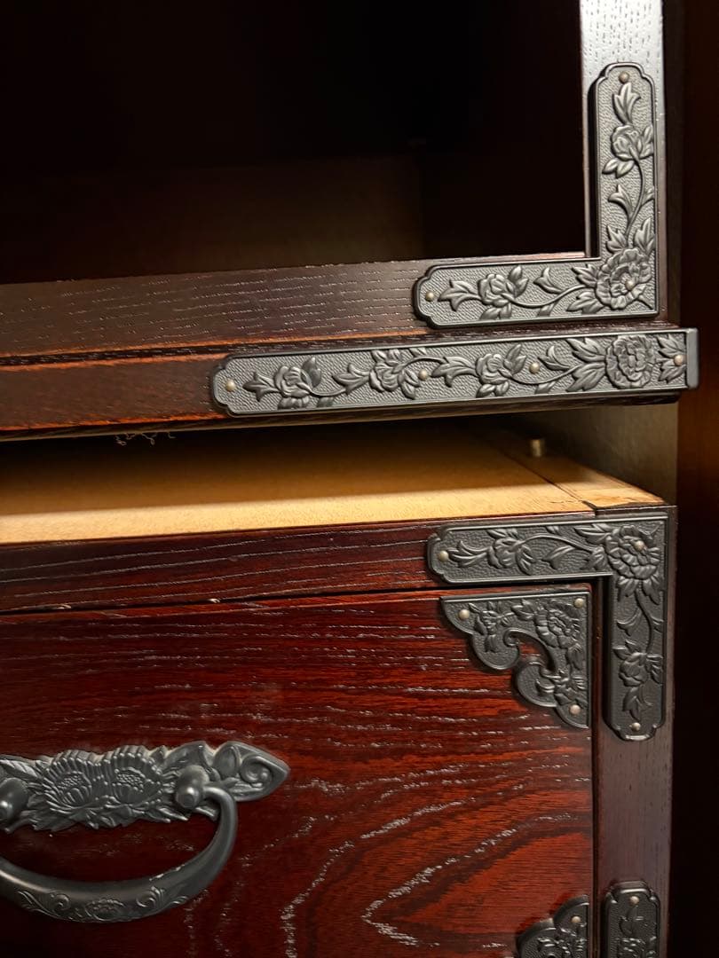 水屋箪笥 和箪笥 岩谷堂箪笥 桐箪笥 日本製 国産家具 ケヤキ タンス 家具