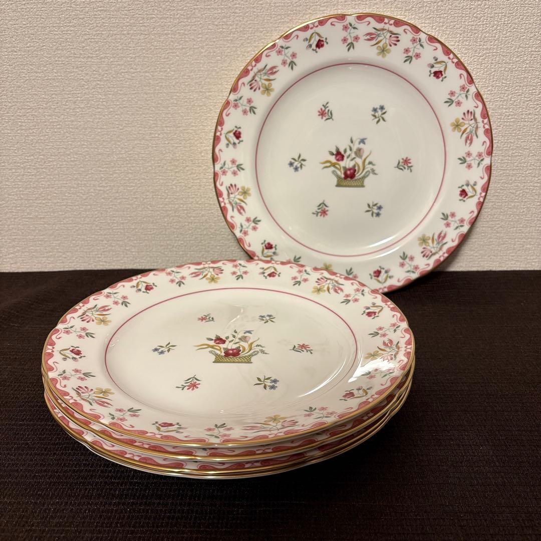 ウェッジウッド　ビアンカ　ディナープレート　28cm