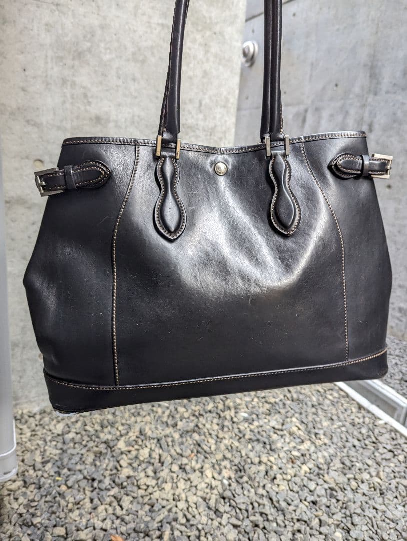 ワイルドスワンズ　ドラッカー　黒　レザートートバッグ