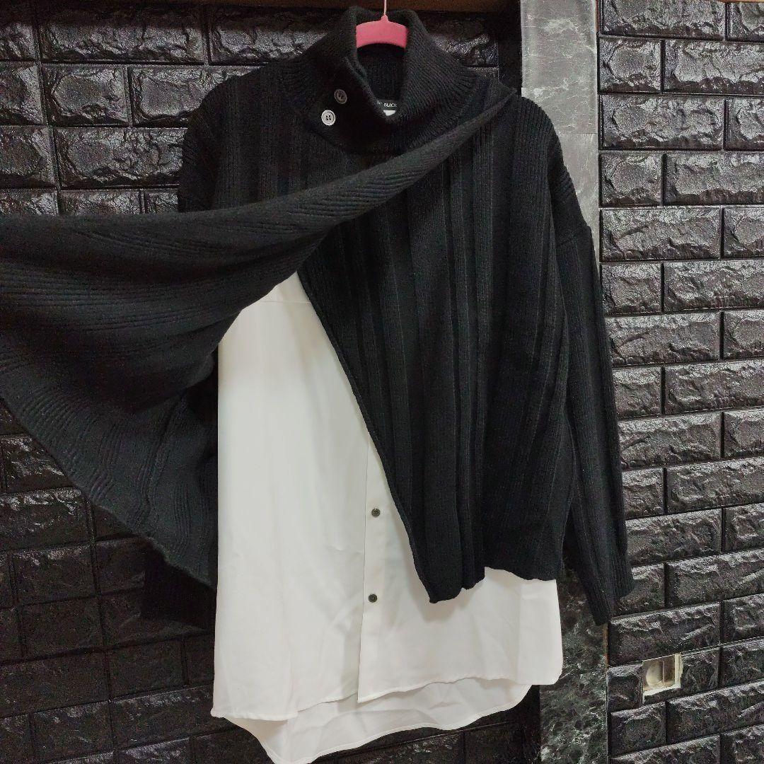 未使用品　ノーアイディー　黒×白　ドッキングハイネック ニットカーディガン