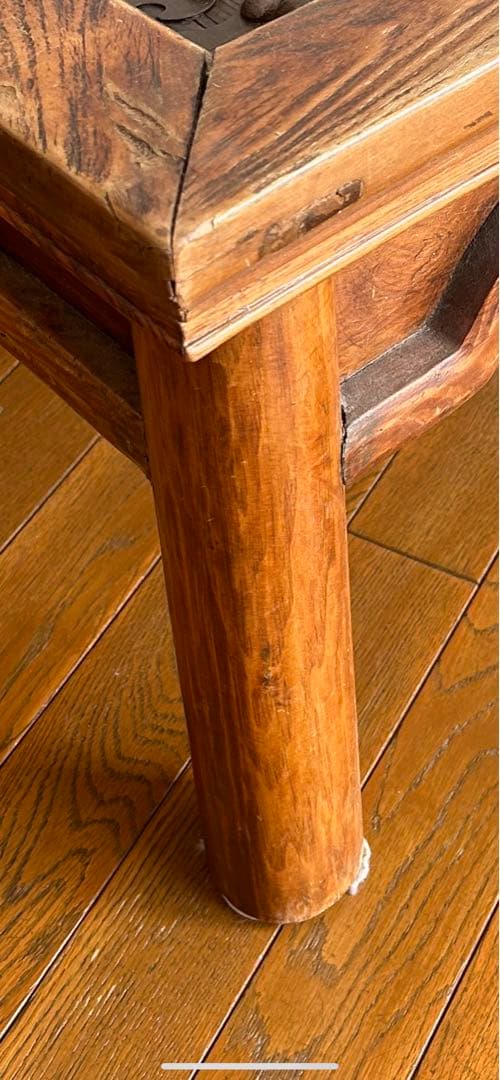 限定セール中博物館級の存在感。金庫扉で作った、重厚感とビンテージ感たっぷりの座卓