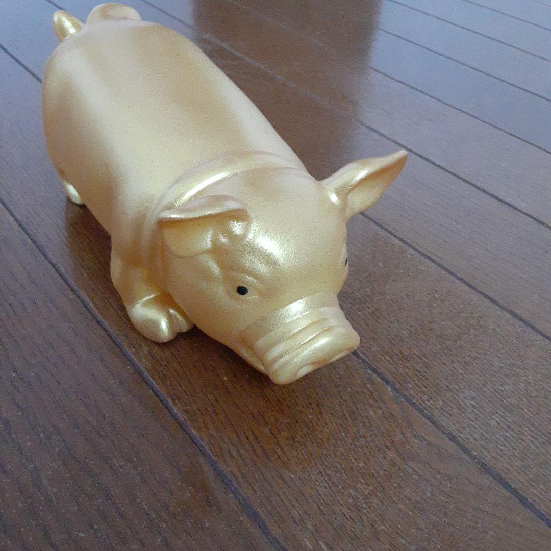 金の豚