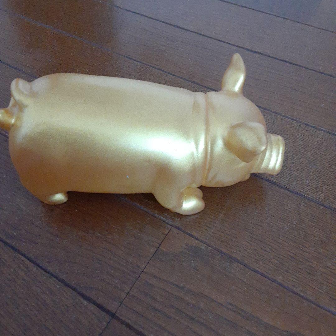 金の豚