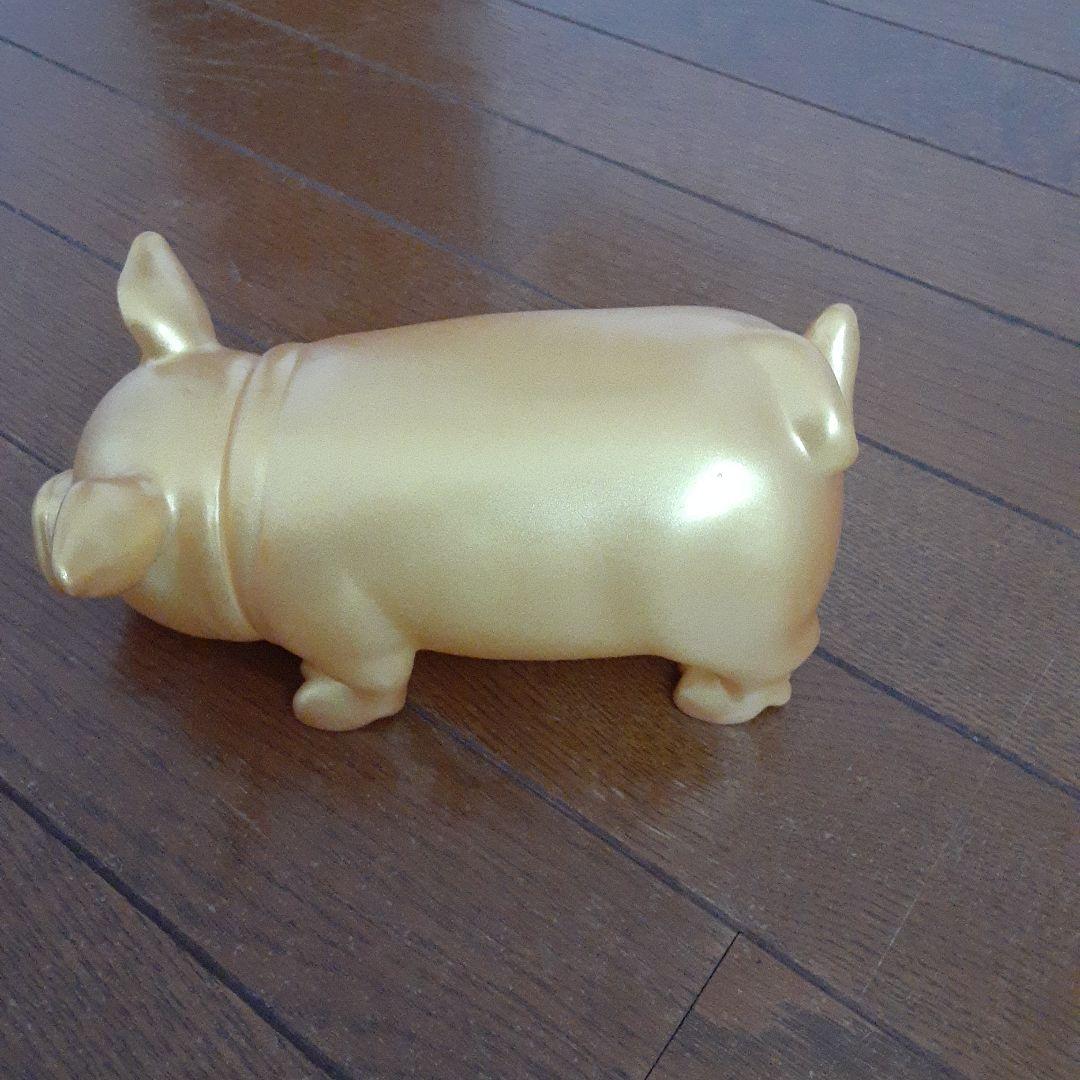 金の豚