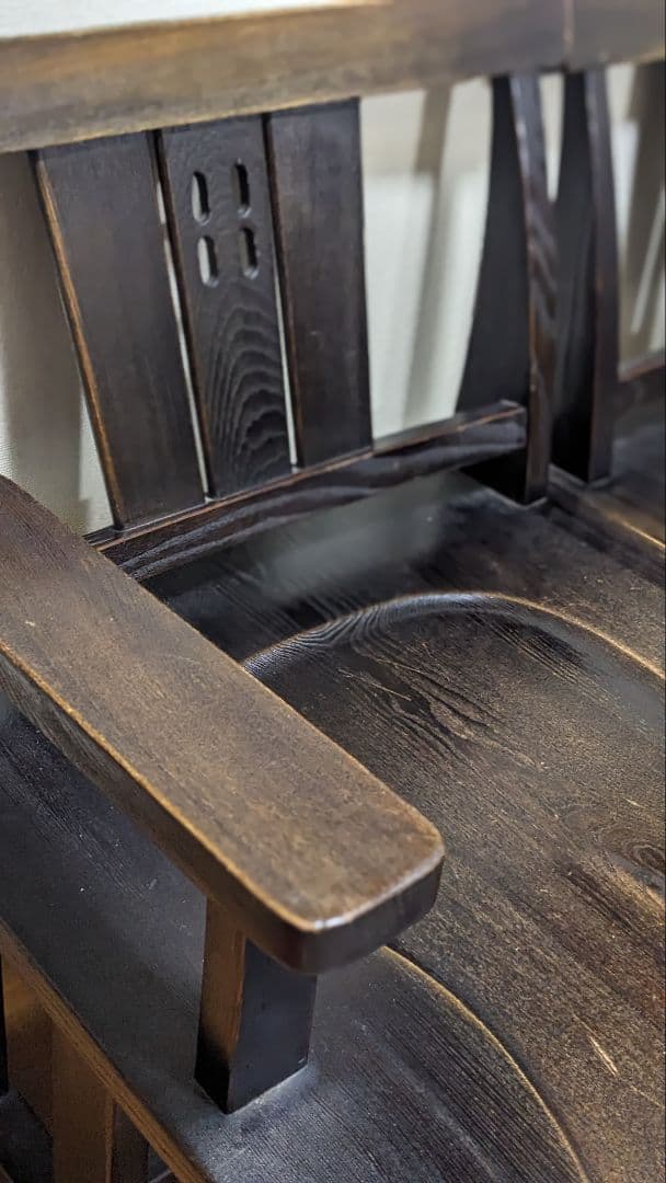 専用です。　天然木 肘掛け椅子