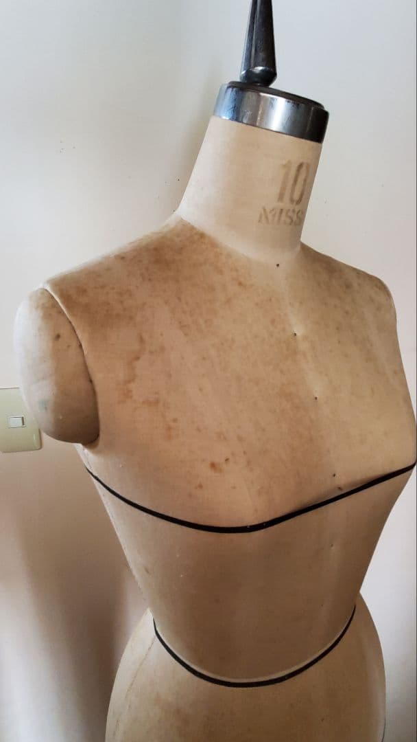 太陽工業アミコボディ10号