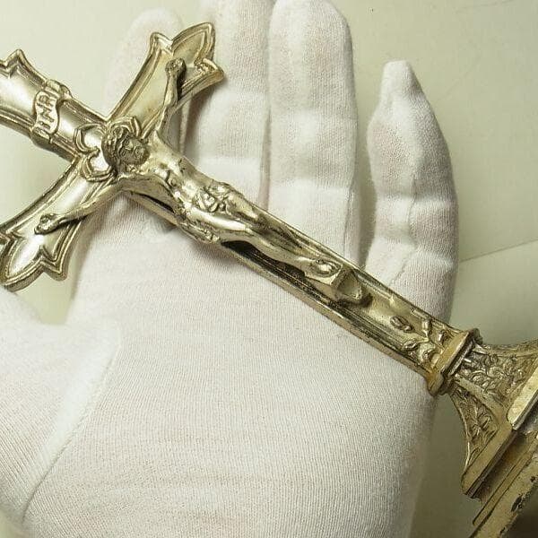 c1347 アメリカ アンティーク 自立クロス 艶消し USA 17.5cm