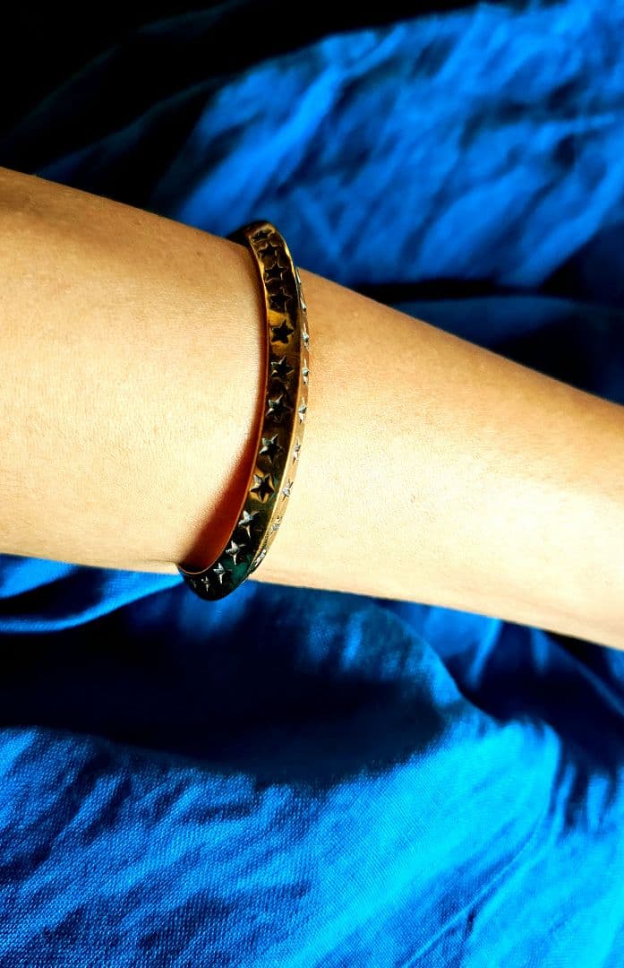 Calee Inc. ゴールドバングル 星型装飾