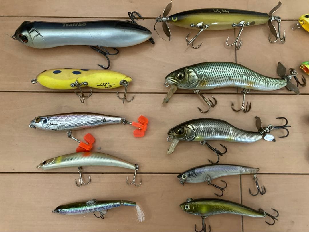▪️バス釣り引退品　ルアー、ワーム、フック、ライン、タックルボックス等 全部込み