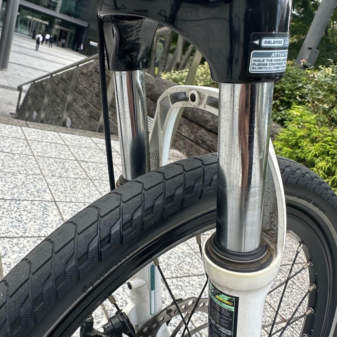 ゴン　ベスビー BESV PSA1 電動アシスト自転車 20インチ 白黒