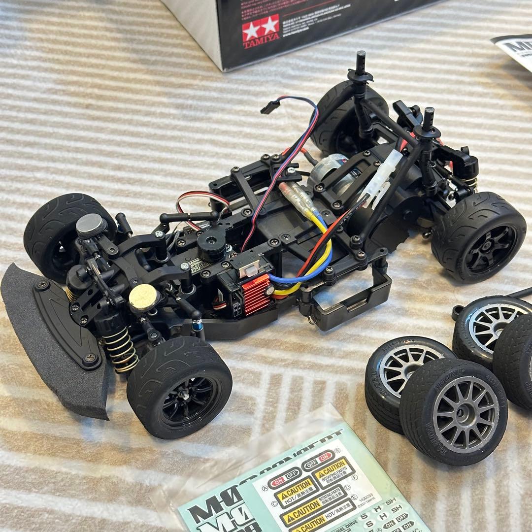 タミヤ M-08 コンセプト マツダ ロードスターのボディで