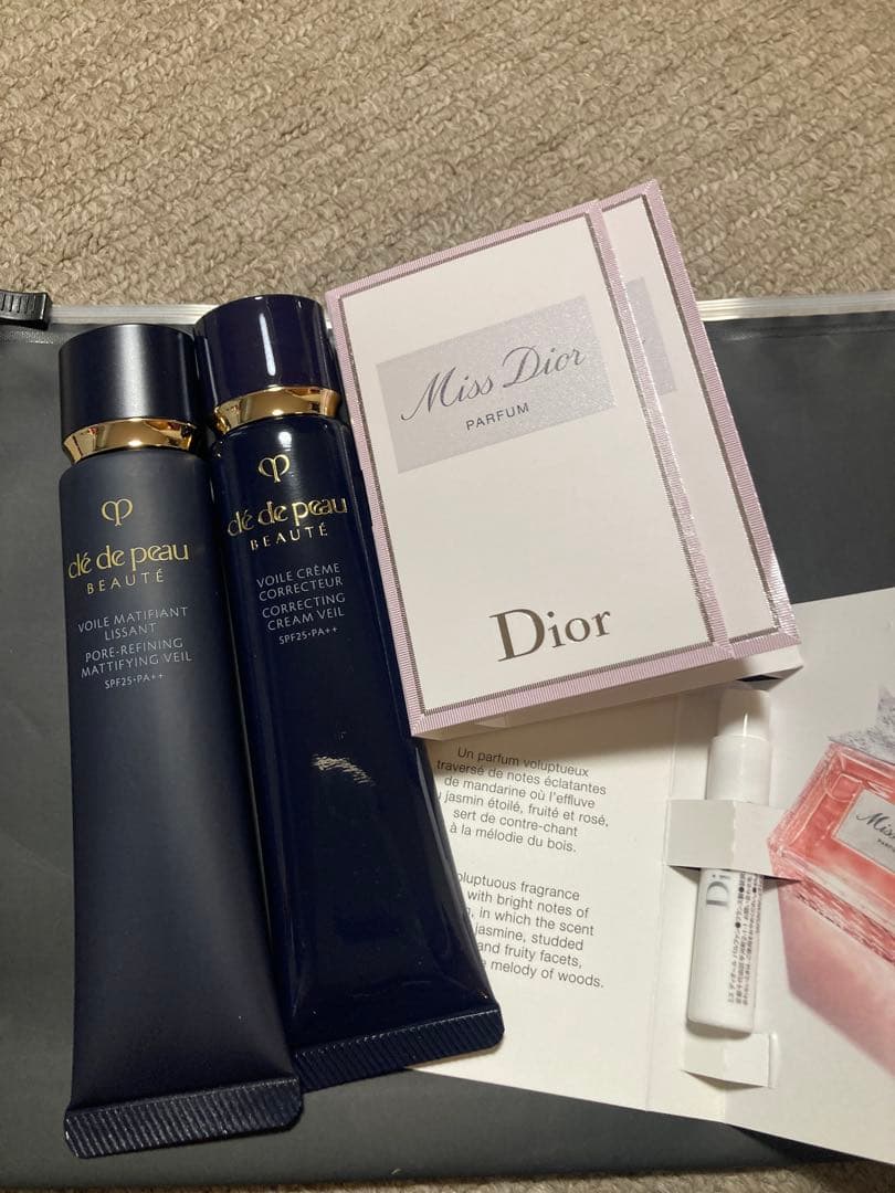 clé de peau 化粧下地 2本セット SPF25・PA++