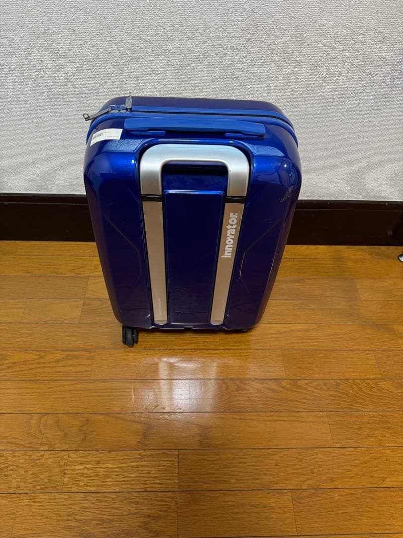イノベーター　38L サーフブルー×イエロー　4輪　スーツケース