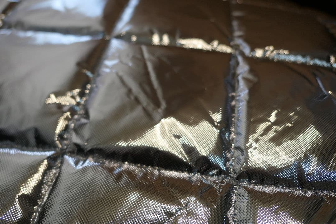 ハイラックスサーフ　185 180 専用設計 アイズ製 サンシェード 18系