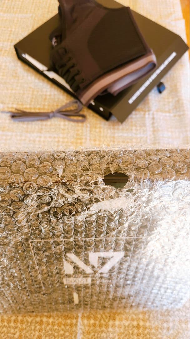 【ホワイト】N7スポーツブラ　新品未使用