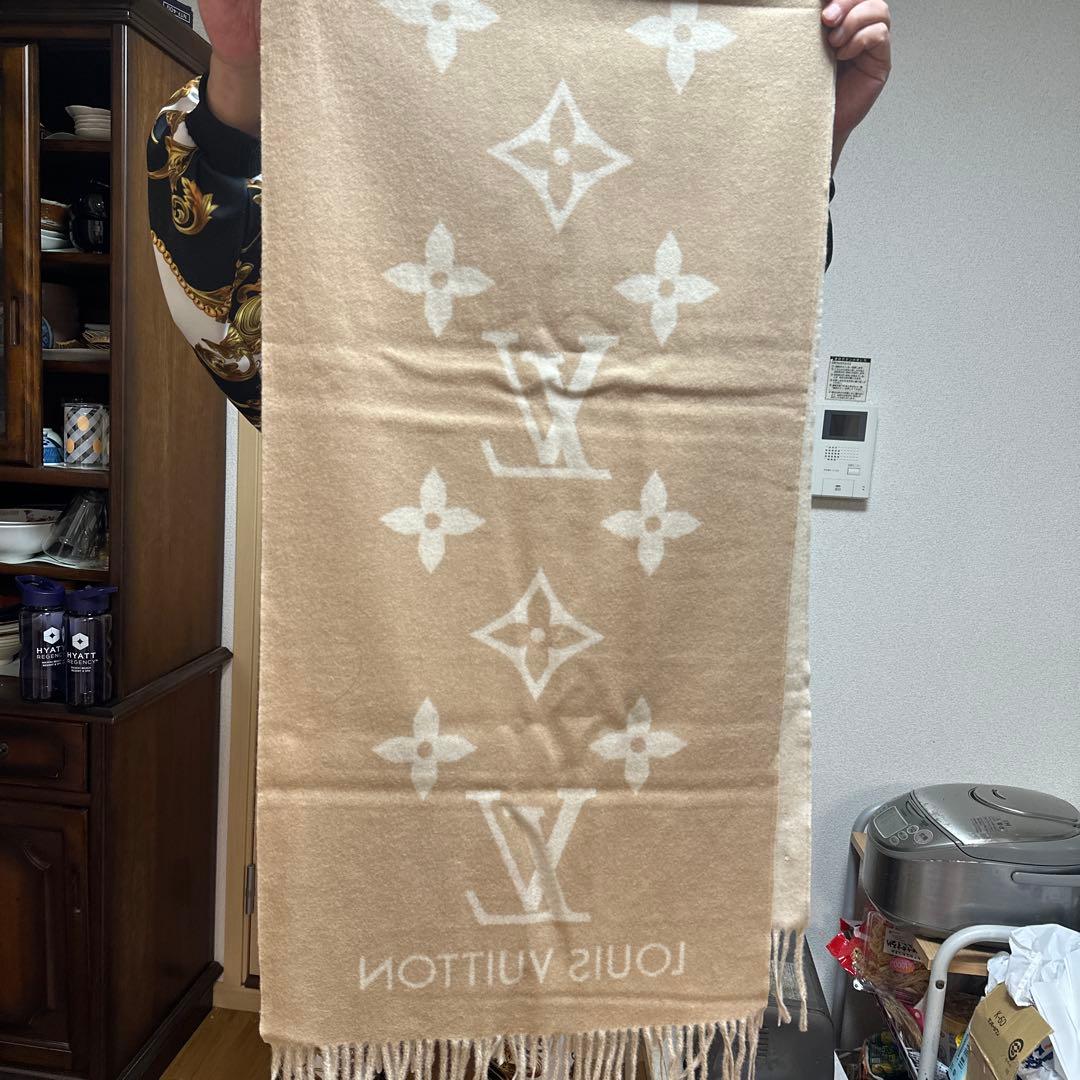 LOUIS VUITTON ロゴ入りマフラー ベージュ