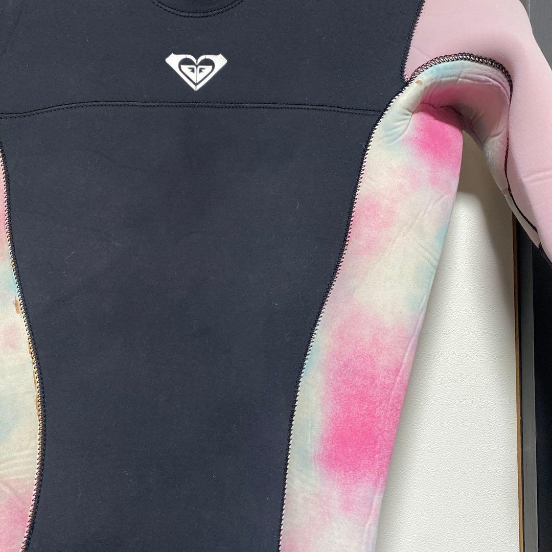 ロキシー　ウェットスーツ　ジャーフル　黒×マーブルピンク　3ミリ　Mサイズ