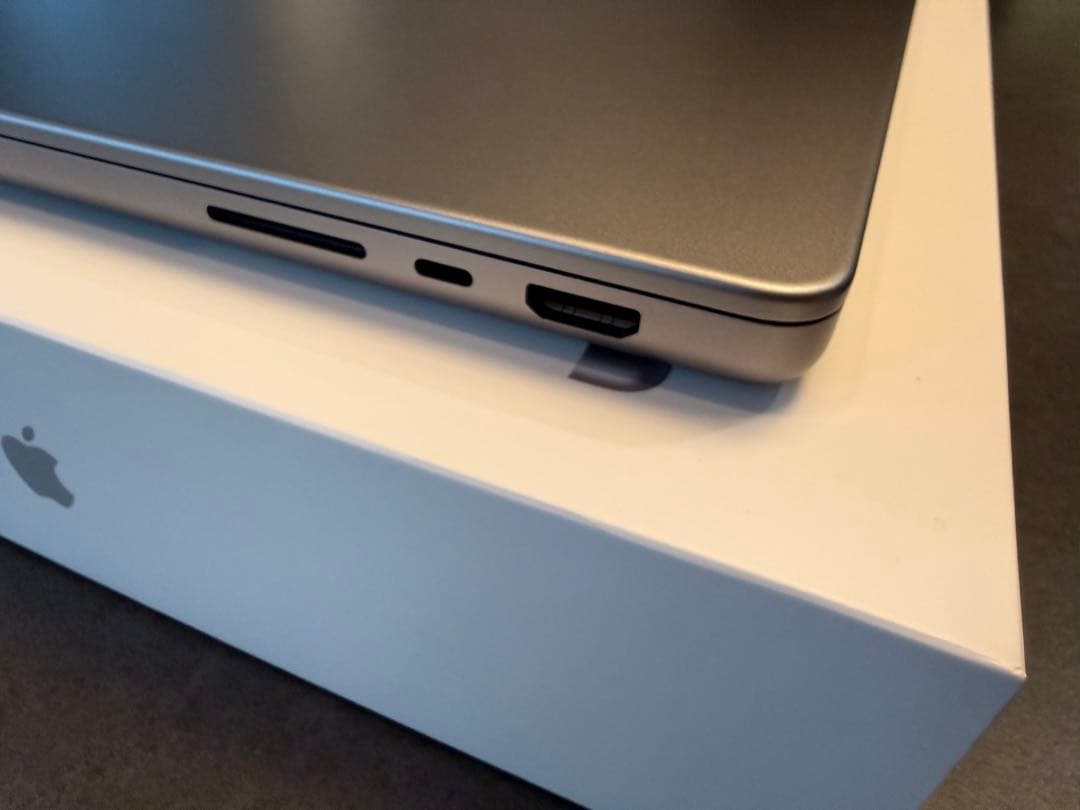 MacBook Pro2023[M2 Proチップ]14インチ 16GB 1TB