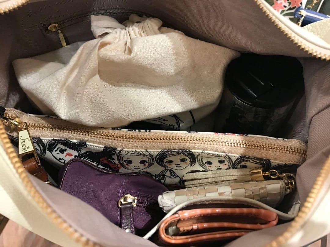 【美品】ATAO　❤️BALS(バルス)❤️　アイボリー　✳️保存袋有り