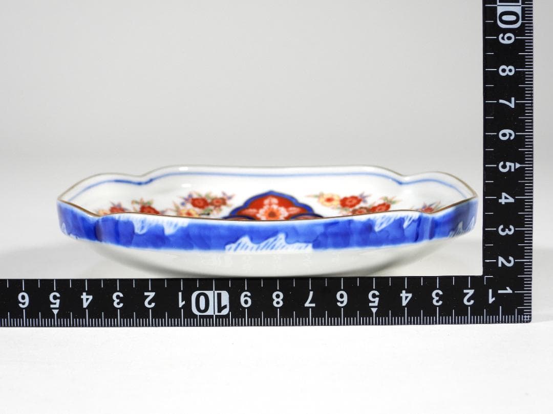 有田焼　其泉窯　四方木甲桜花文 大皿　１枚　銘々皿　5枚　金彩　盛皿