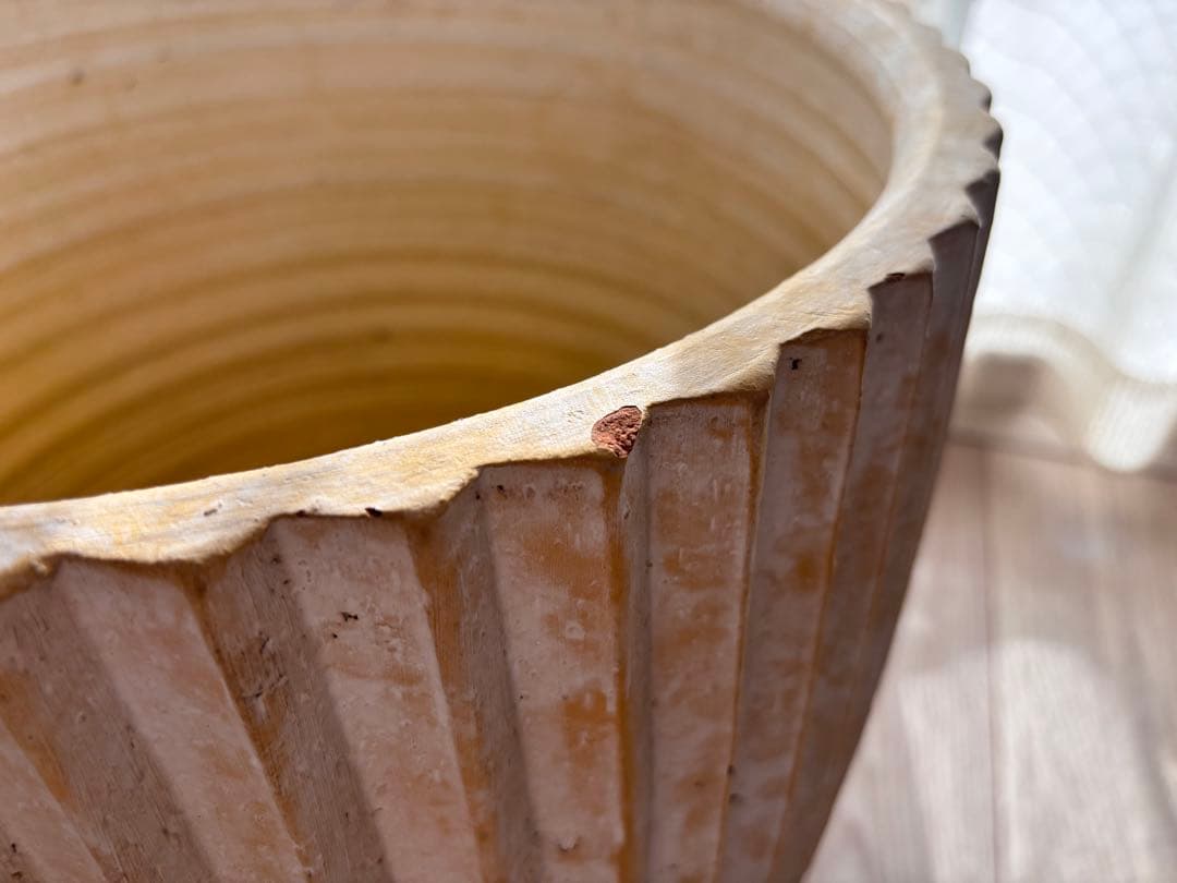 超大型　鉢　化粧鉢　植木鉢　プランター　アンティーク　ホワイト