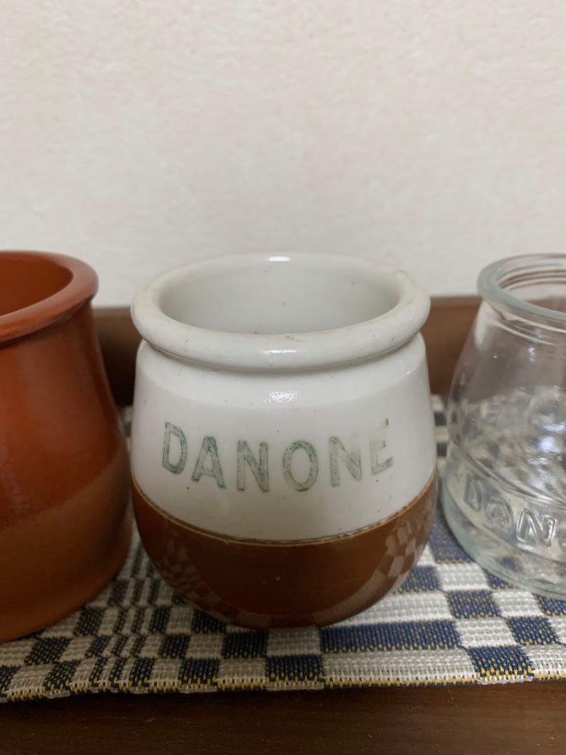 フランスアンティークDANONEヨーグルトポット4個　陶器　ガラス　テラコッタ