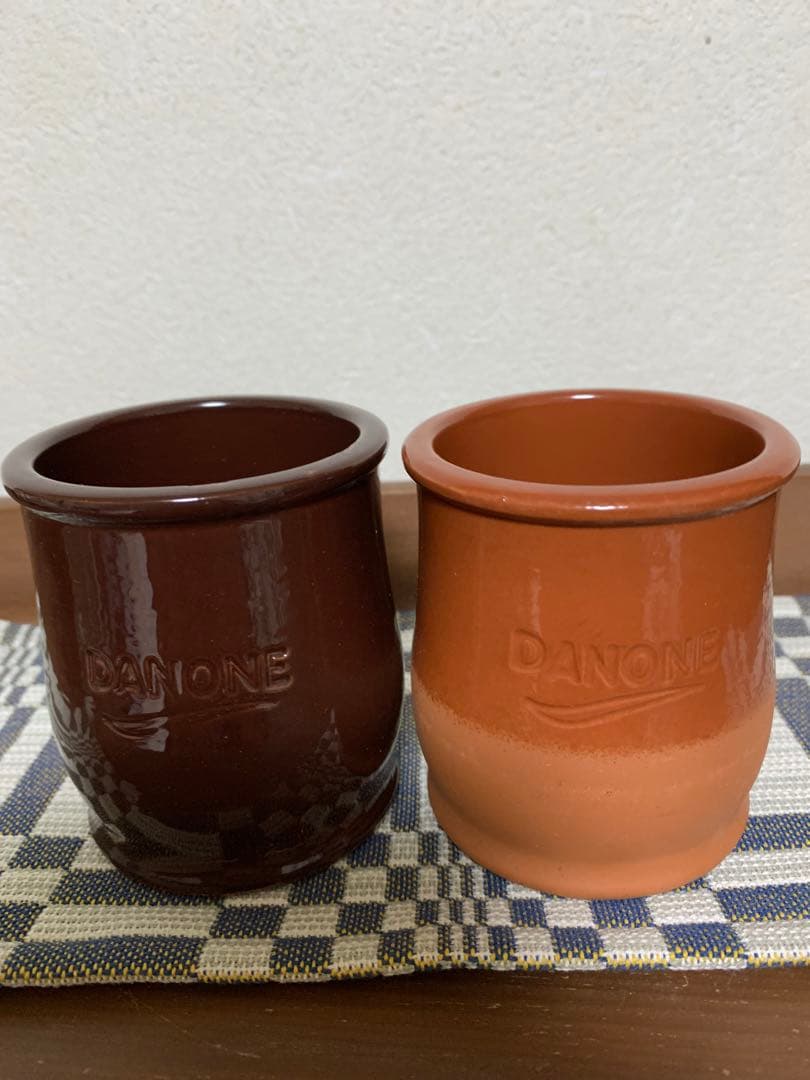 フランスアンティークDANONEヨーグルトポット4個　陶器　ガラス　テラコッタ