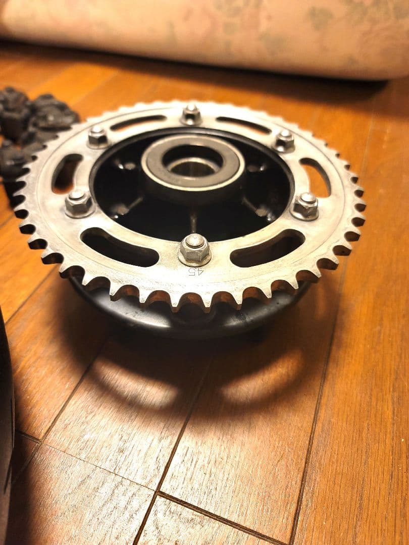 ZRX1100ホイールタイヤディスクハブ　ハブダンパー　スプロケット