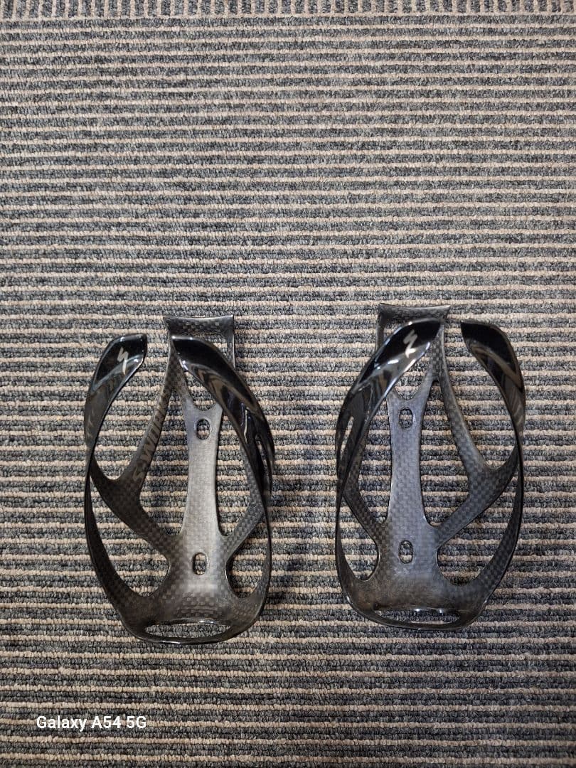 使用極少極美品S-WORKS CARBON RIB CAGE III　2個セット