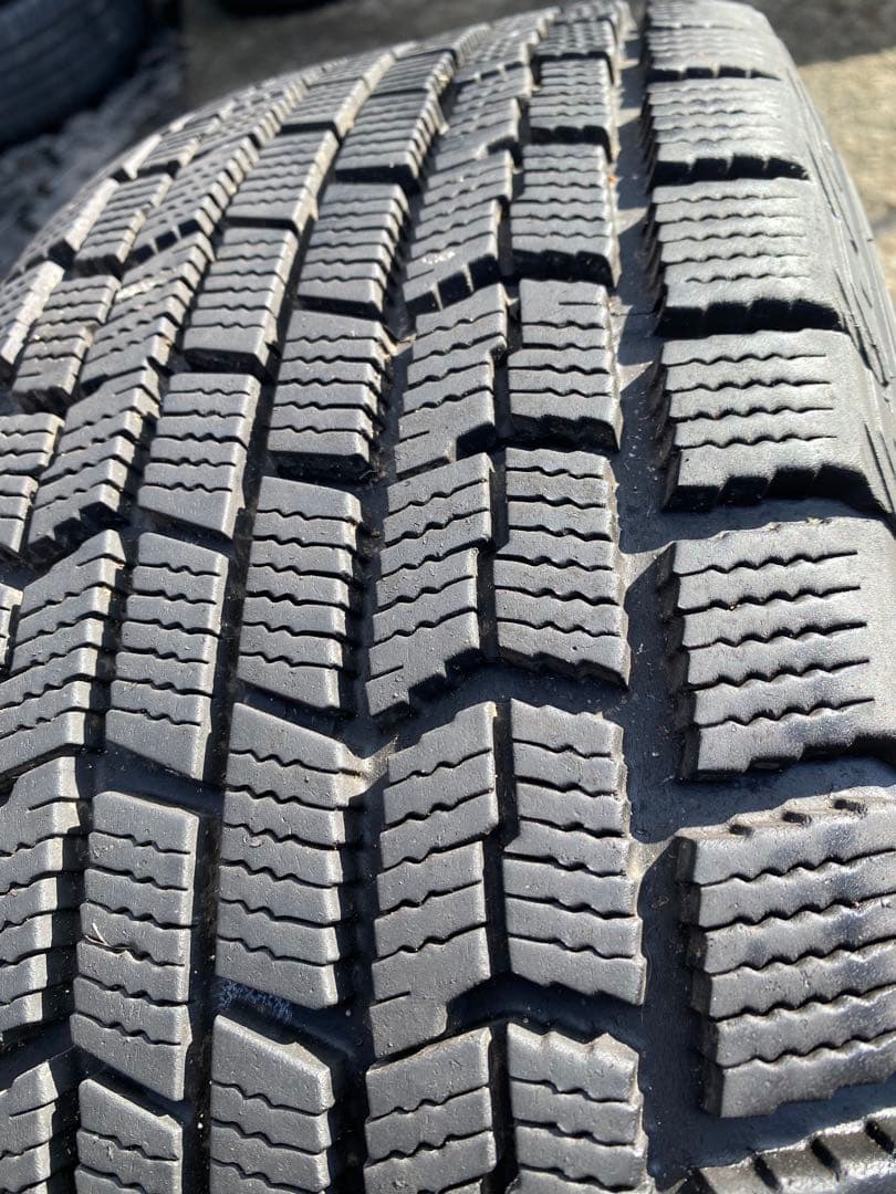 GOODYEAR ICENAVI ZEA 215/65/16 4本セット送料込み