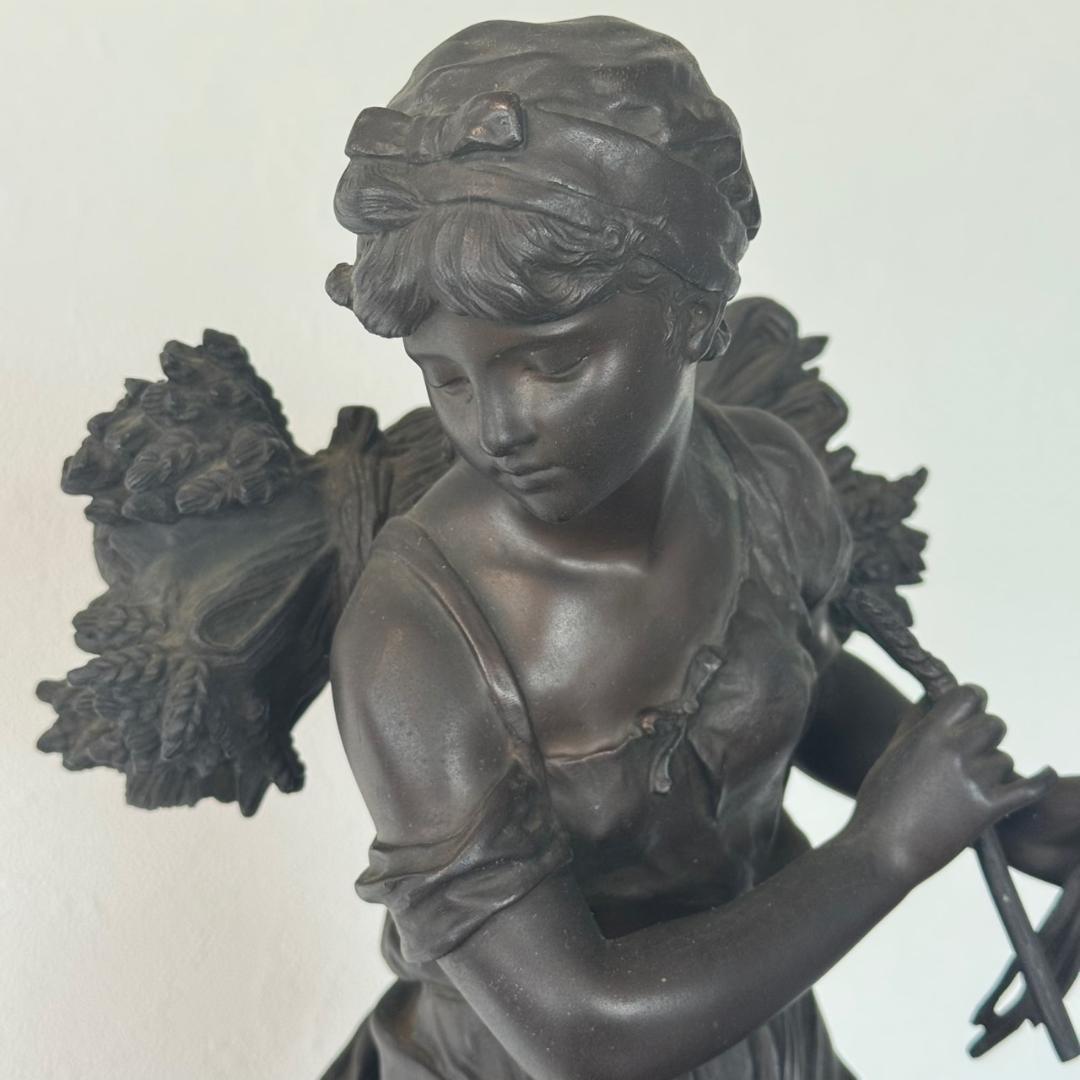 たぬき E◆美女像　ブロンズ　置物　刻印あり　銅製　美品