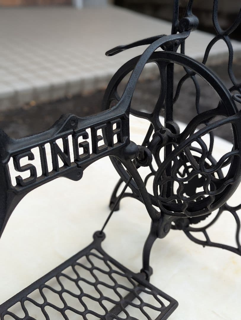 ネ*ャ様 シンガー　網目ミシン脚　ミシン台　テーブル脚　アンティーク　レトロ