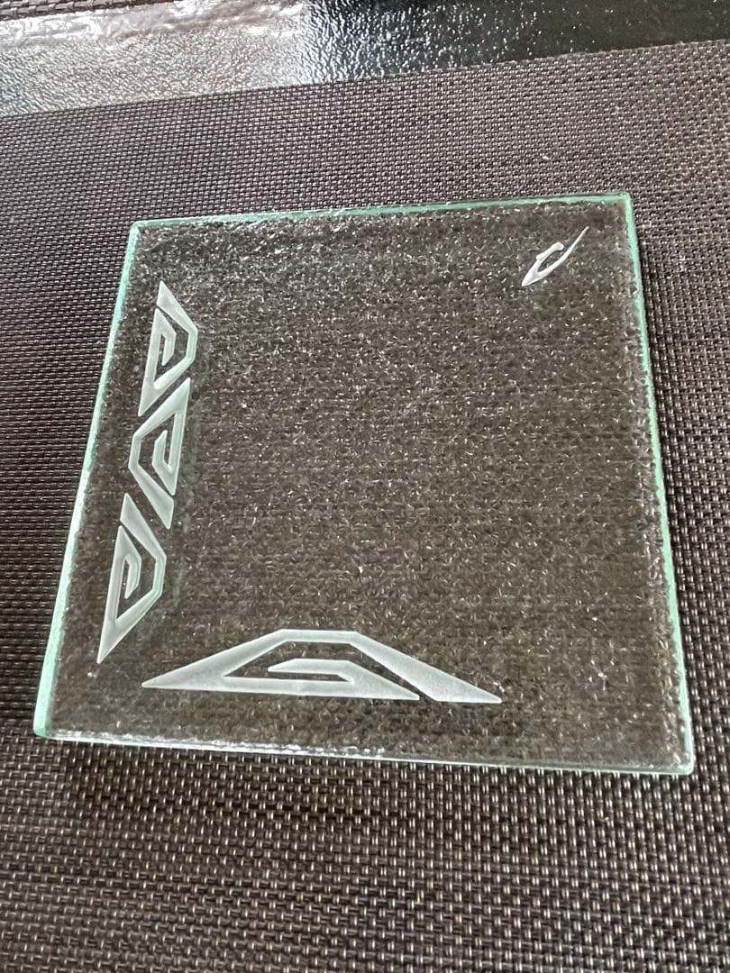 ナガールのガラスの皿