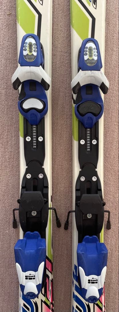 ジュニアスキー4点セット140センチ スキー板ケース付き