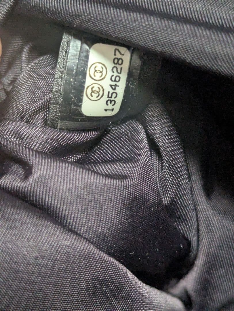 シャネル ニュートラベルライン ナイロン2輪 スーツケース　美中古