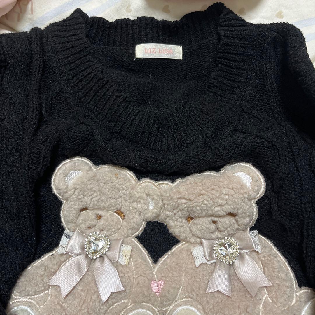 Lizlisa クマ刺繍付きブラックニット長袖