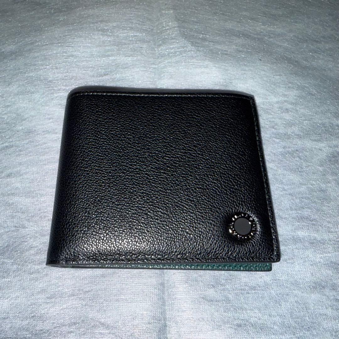 BVLGARI ブラックレザー 二つ折り財布