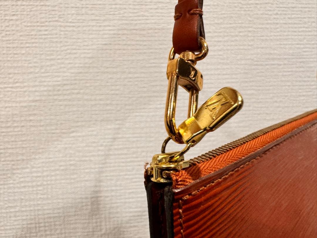 美品　ルイヴィトン　アクセソワール