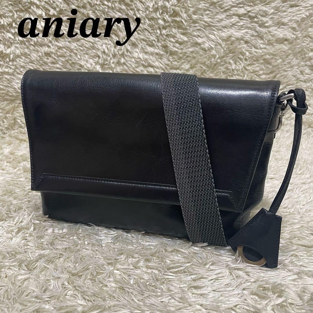 aniary アニアリ　ショルダーバッグ　メッセンジャーバッグ　ブラック　レザー