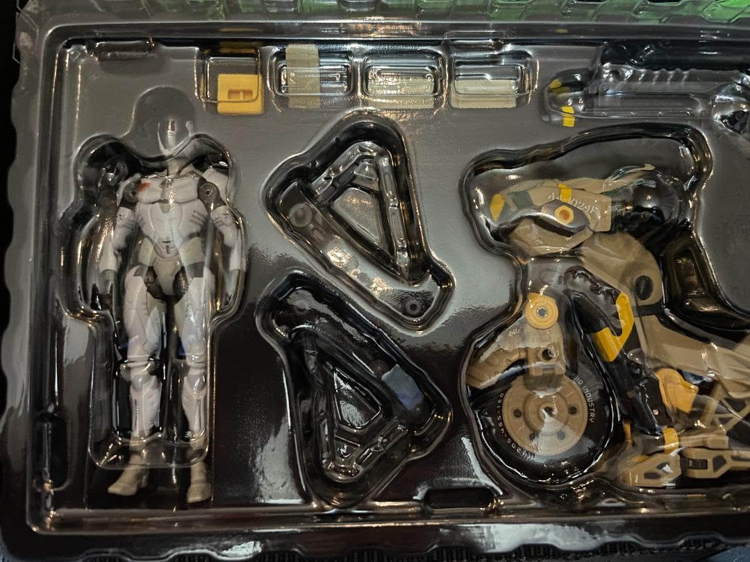 タカラトミーモール限定 オルタードナノ フリゲート + カヴァス