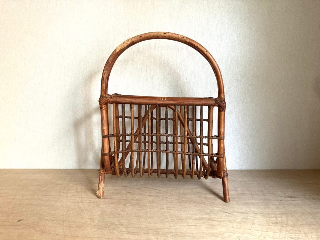 【送料込】アンティークのマガジンラック　スリッパ収納　野菜や果物の格納にも