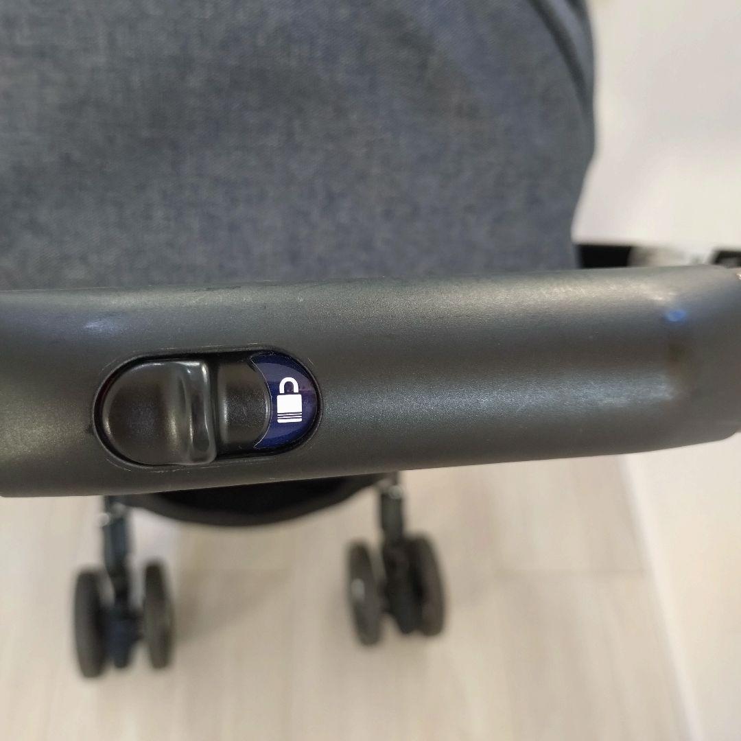 Apricaアップリカ　ベビーカー　ラクーナクッションフリー